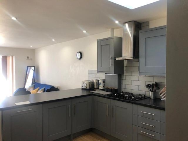 Ferienwohnung Short Term Lets From £15 Per Person Per Night Bristol Exterior foto